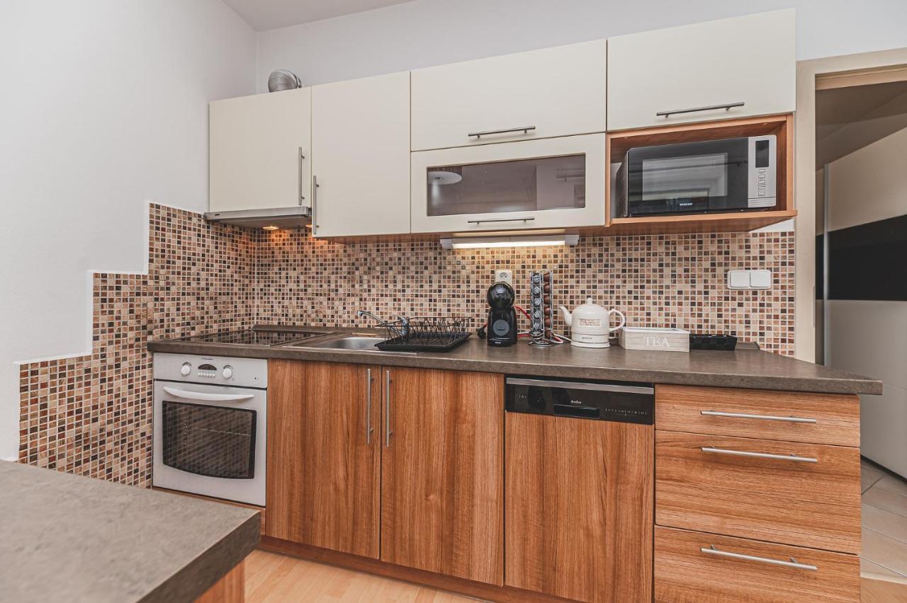 °°°Carolina'S Modern Apartment °°° Hradec Králové Esterno foto